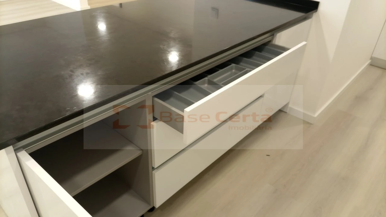 Apartamento T3 para Venda em Vialonga Foto 4