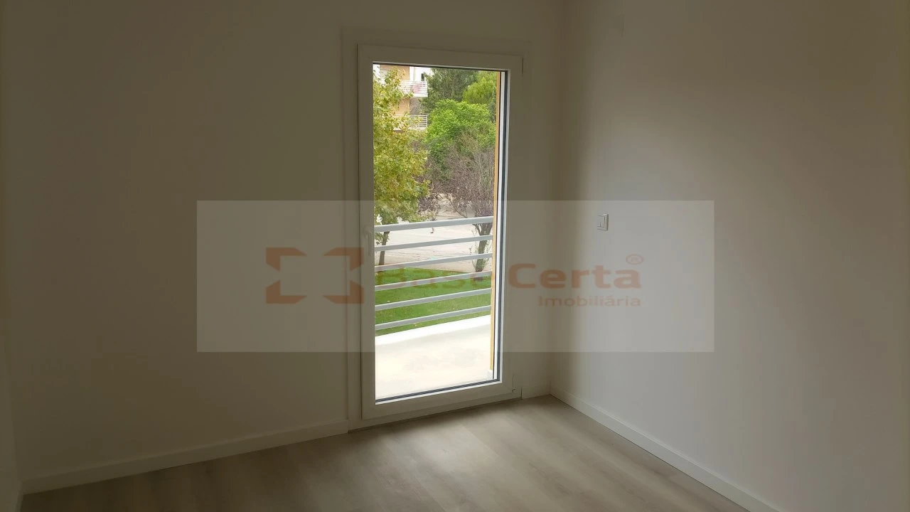 Apartamento T3 para Venda em Vialonga Foto 9