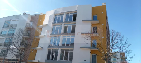 Apartamento T3 para Venda em Vialonga