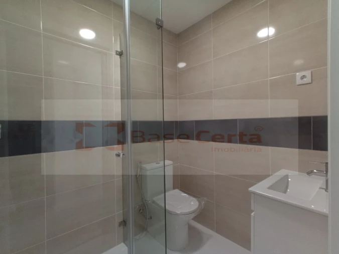 Apartamento T3 para Venda em Vialonga Foto 15