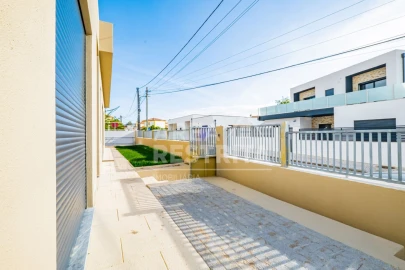 Moradia T4 para Venda em Azeitão (São Lourenço e São Simão)