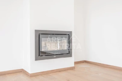 Moradia T4 para Venda em Azeitão (São Lourenço e São Simão)