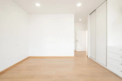 Moradia T4 para Venda em Azeitão (São Lourenço e São Simão)