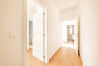 Moradia T4 para Venda em Azeitão (São Lourenço e São Simão)