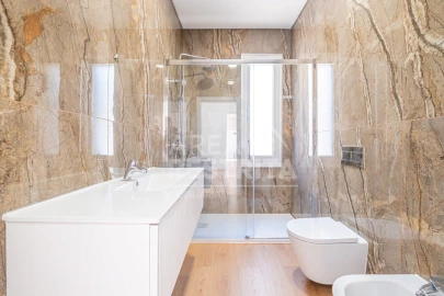 Moradia T4 para Venda em Azeitão (São Lourenço e São Simão)