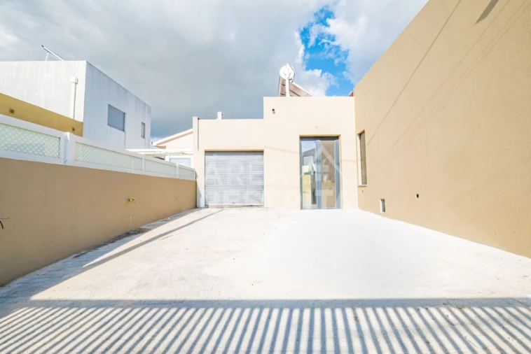 Moradia T4 para Venda em Azeitão (São Lourenço e São Simão) Foto 7