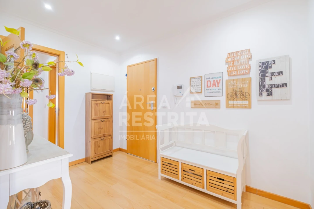 Apartamento T3 para Venda em Corroios Foto 6