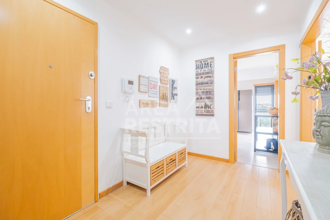 Apartamento T3 para Venda em Corroios Foto 9