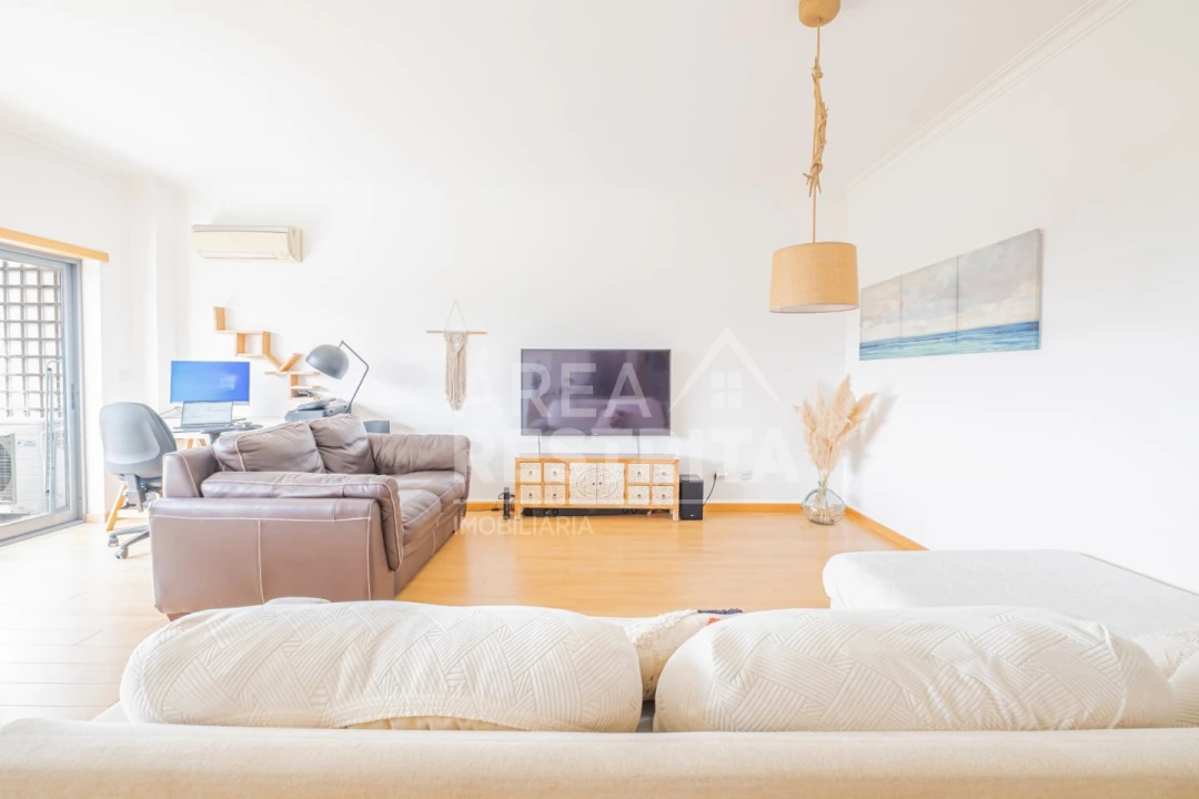 Apartamento T3 para Venda em Corroios Foto 25