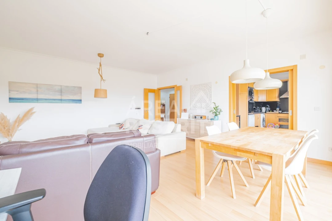 Apartamento T3 para Venda em Corroios Foto 29