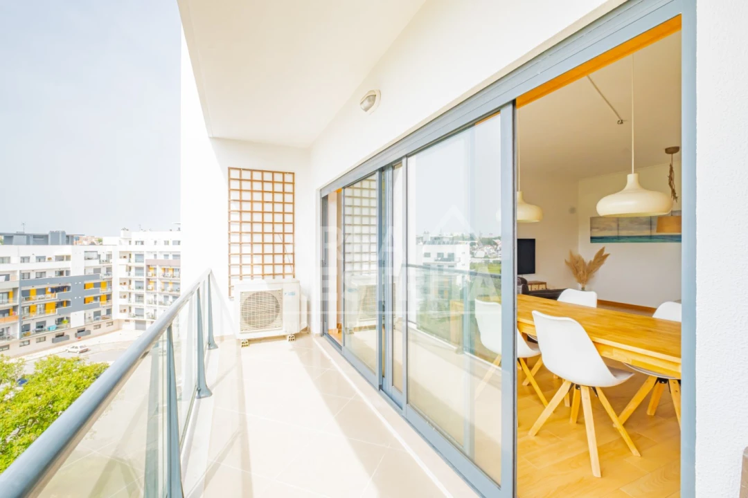 Apartamento T3 para Venda em Corroios Foto 1