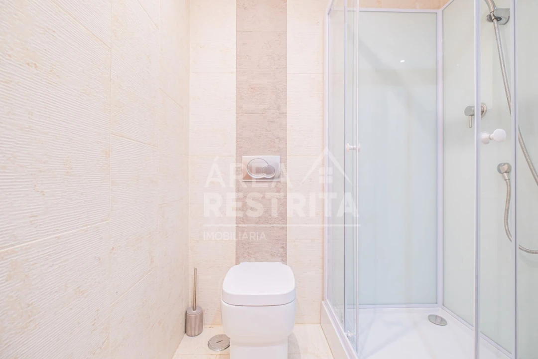 Apartamento T3 para Venda em Corroios Foto 55