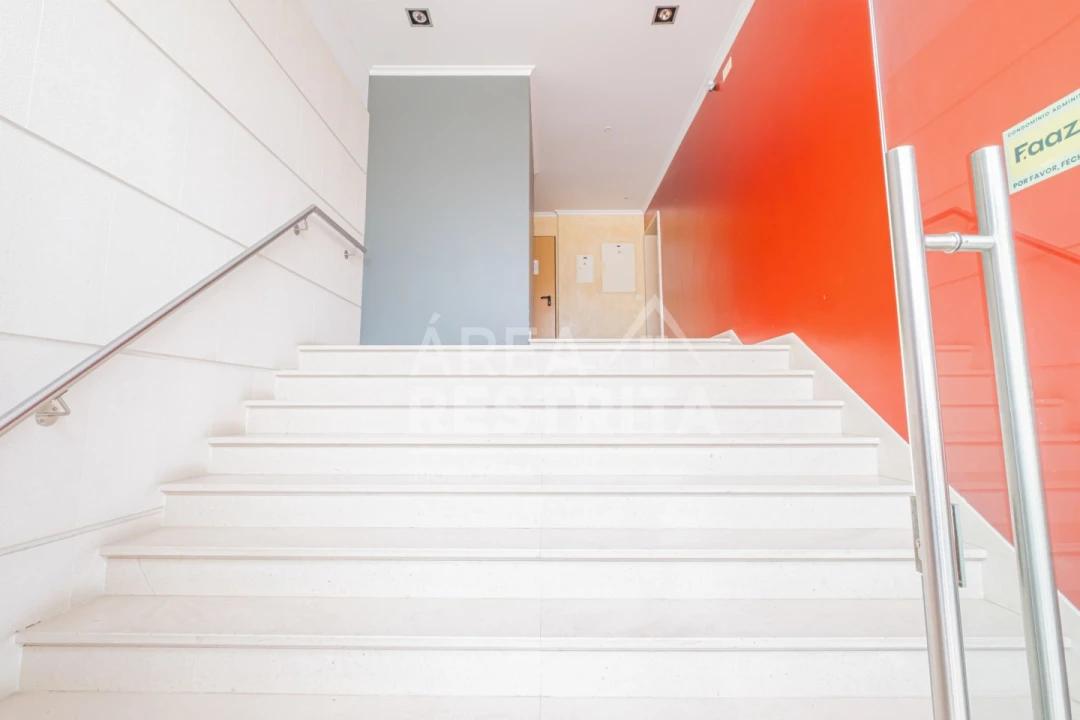 Apartamento T3 para Venda em Corroios Foto 64