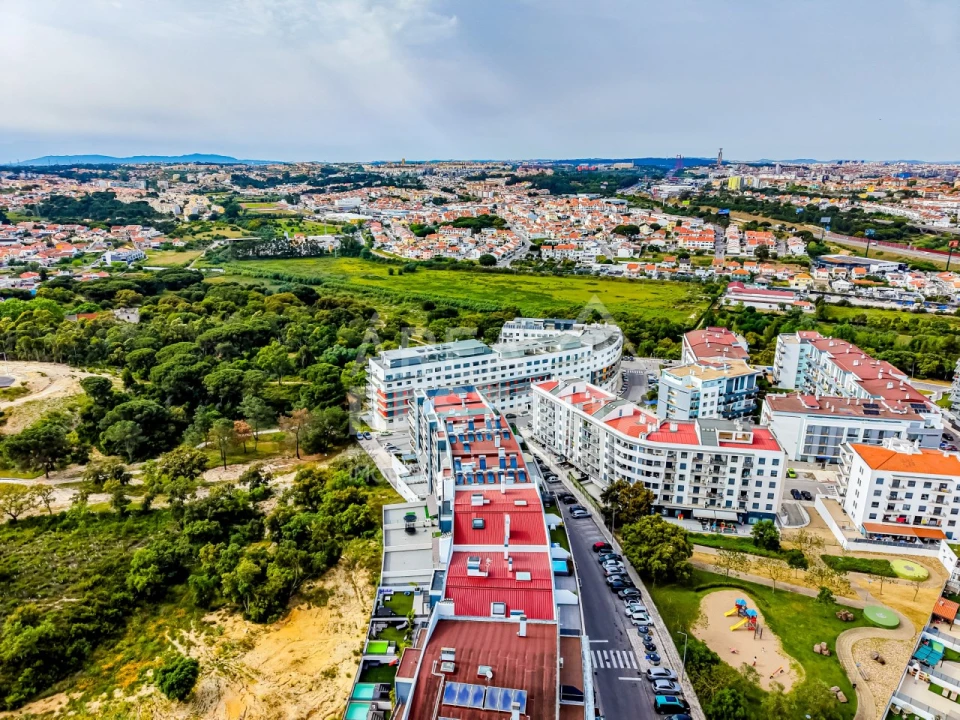 Apartamento T3 para Venda em Corroios Foto 75