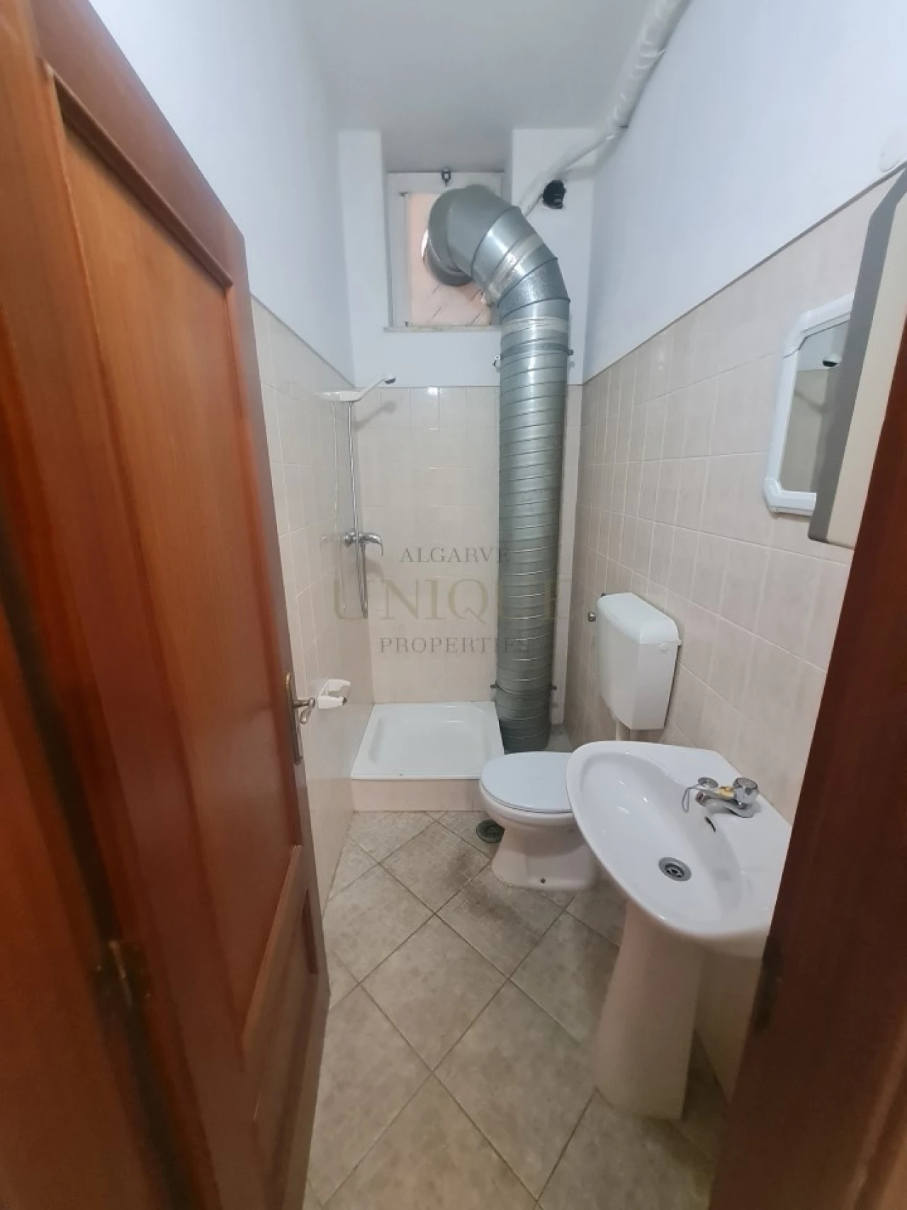 Loja para Venda em Lagos (São Sebastião e Santa Maria) Foto 3