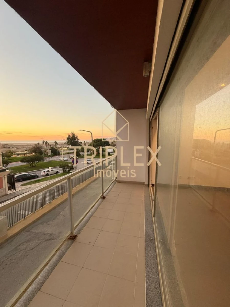 Apartamento T2 para Venda em Buarcos Foto 3