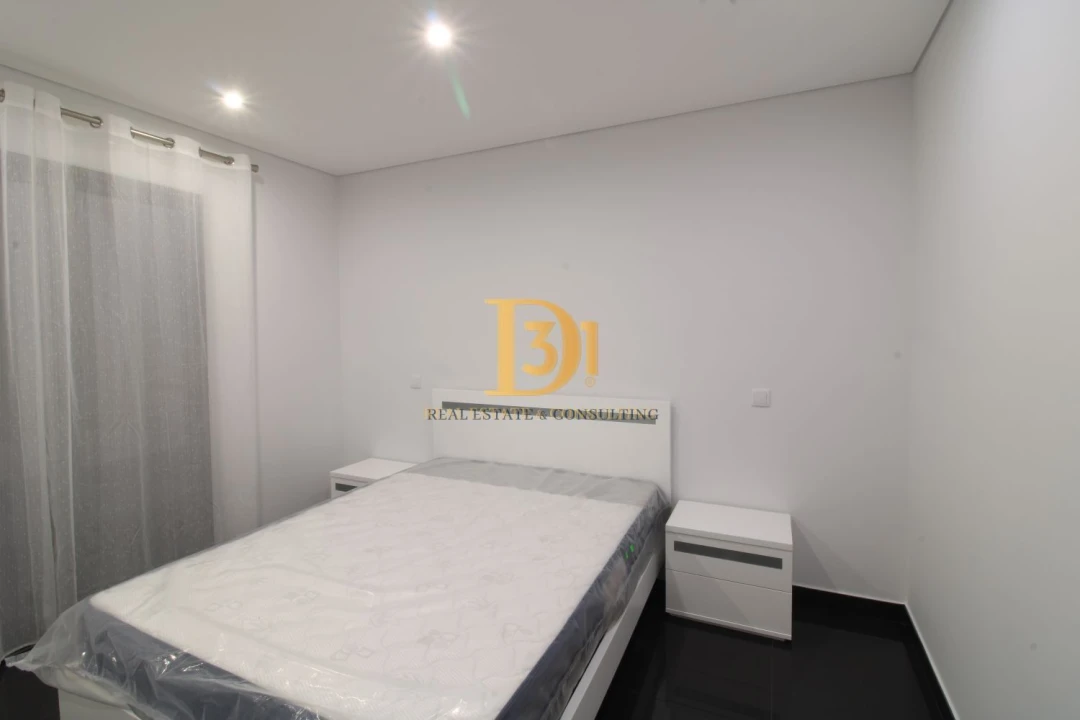 Apartamento T1 para Venda em Funchal (São Pedro) Foto 1