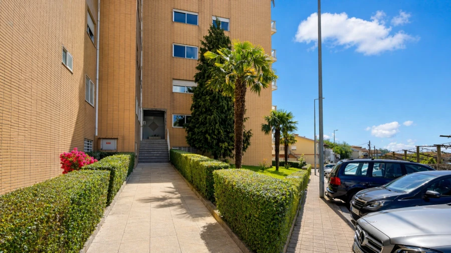 Apartamento T2 para Venda em Rio Tinto Foto 26