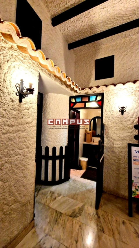 Loja para Venda em Funchal (Santa Luzia)