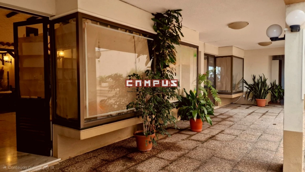 Loja para Venda em Funchal (Santa Luzia) Foto 1