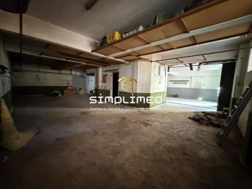 Loja para Venda em Falagueira-Venda Nova