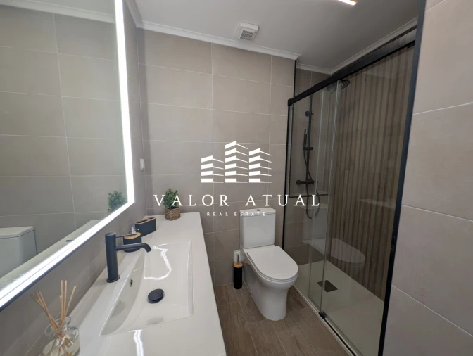 Apartamento T2 para Venda em Venteira Foto 15