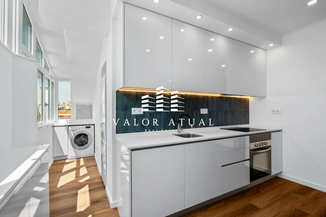 Apartamento T2 para Venda em Venteira Foto 4