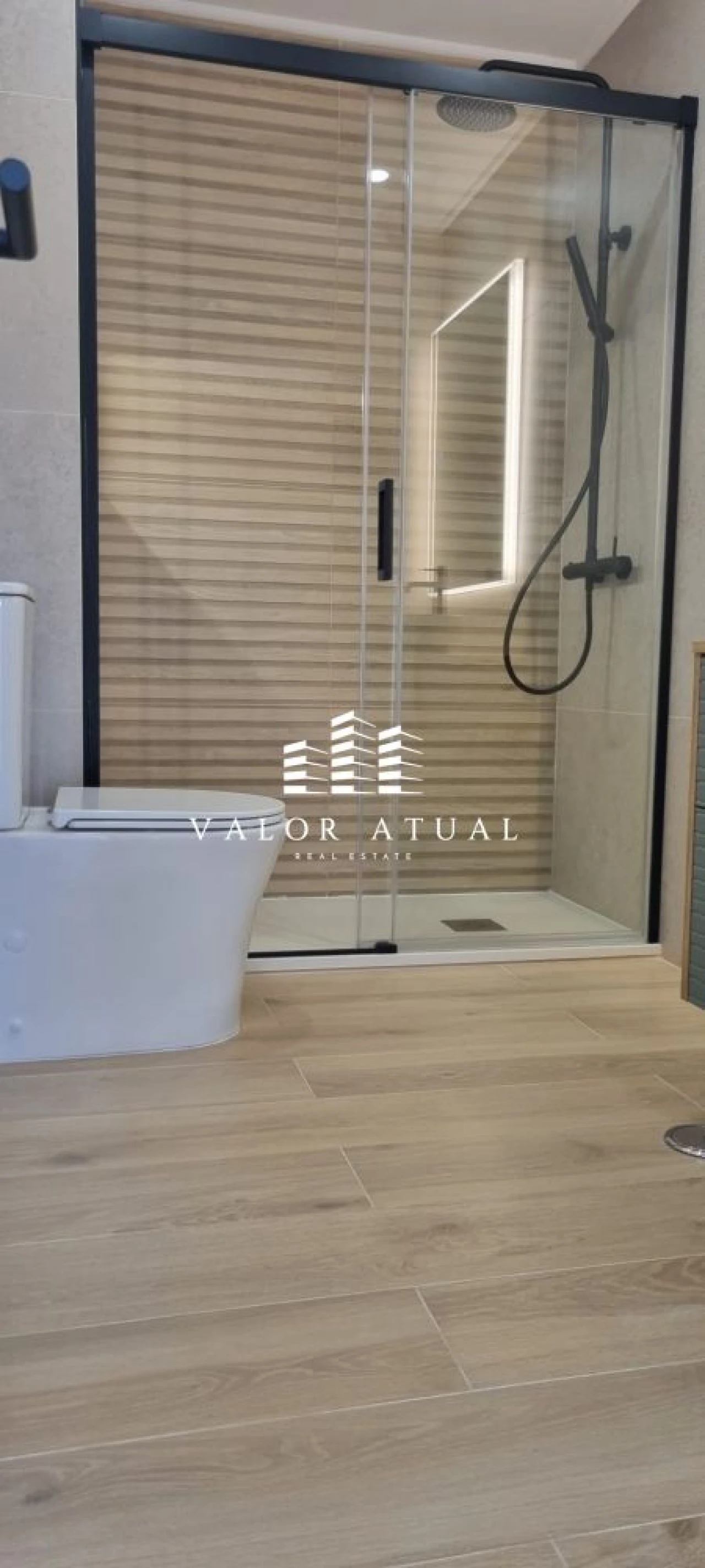 Apartamento T2 para Venda em Venteira Foto 11