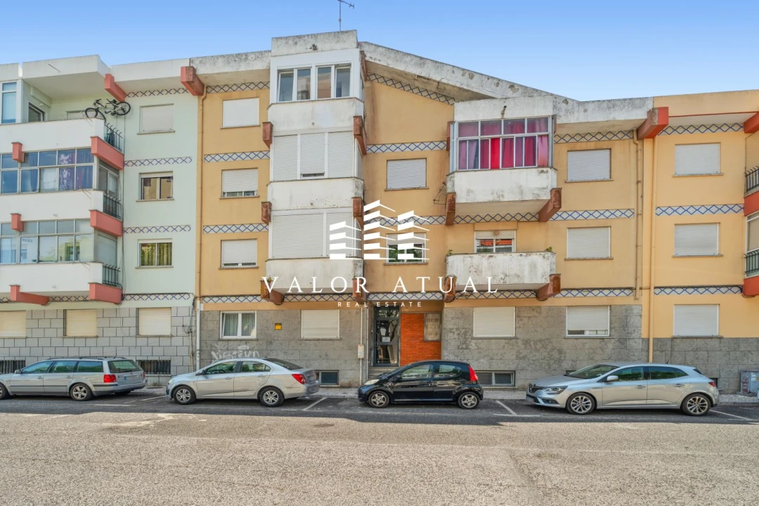 Apartamento T2 para Venda em Venteira Foto 26