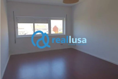 Apartamento T2 para Venda em Paranhos