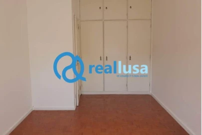 Apartamento T2 para Venda em Paranhos
