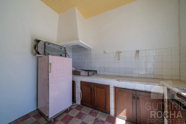 Moradia T5 para Venda em Bordeira Foto 10