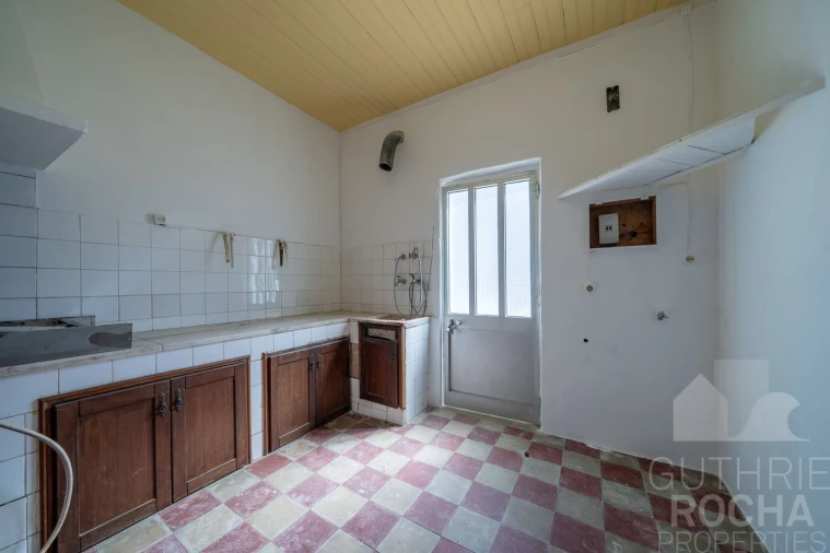 Moradia T5 para Venda em Bordeira Foto 11