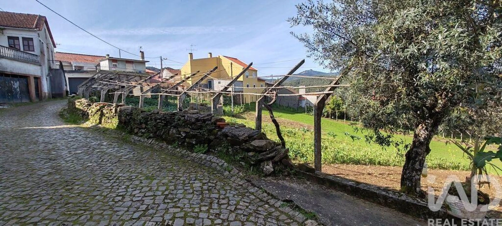 Terreno para Venda em Aguda Foto 9