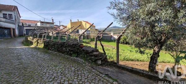 Terreno para Venda em Aguda