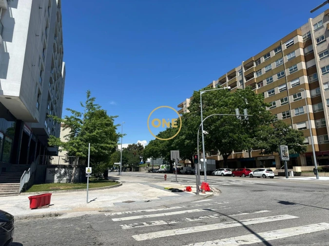 Apartamento T2 para Venda em Paranhos Foto 15