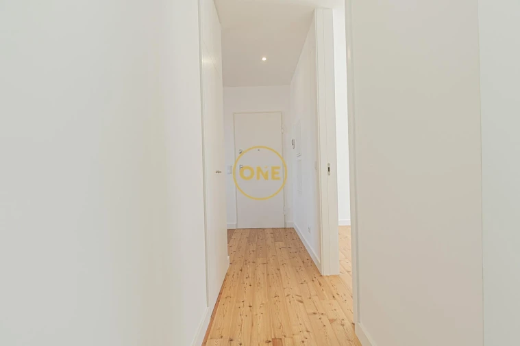 Apartamento T3 para Venda em Alcabideche Foto 4