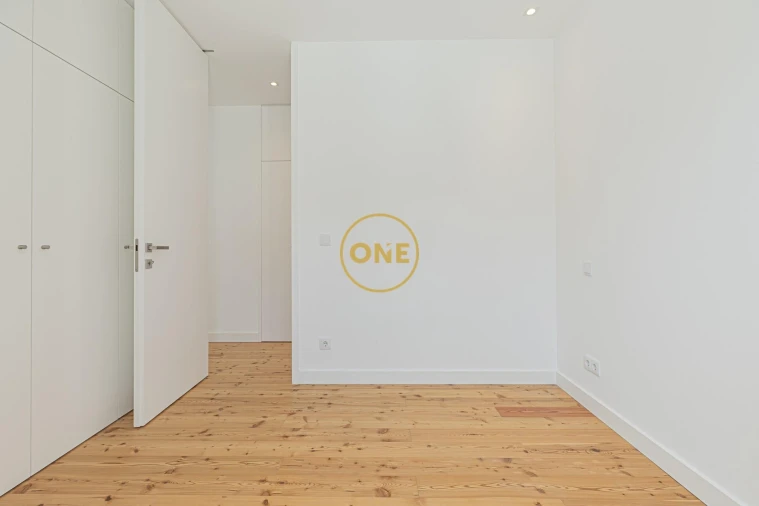 Apartamento T3 para Venda em Alcabideche Foto 8