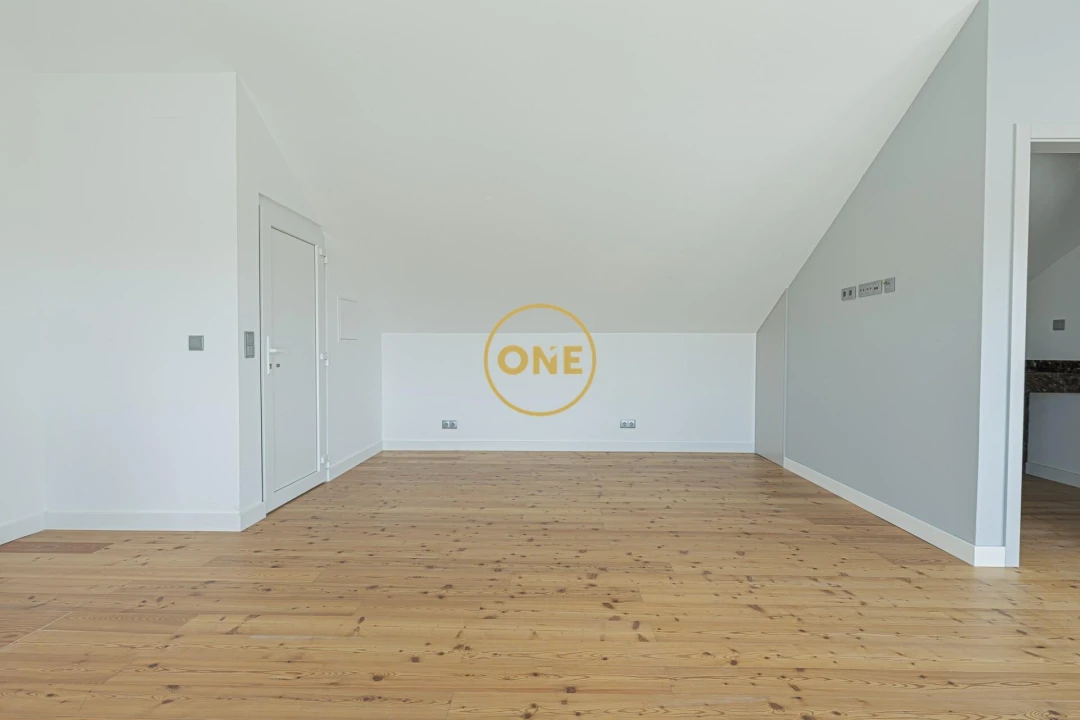 Apartamento T3 para Venda em Alcabideche Foto 31