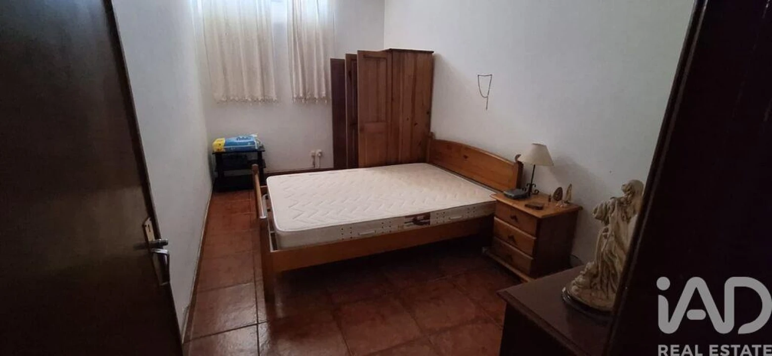 Apartamento T2 para Venda em Laranjeiro e Feijó Foto 2