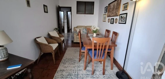 Apartamento T2 para Venda em Laranjeiro e Feijó