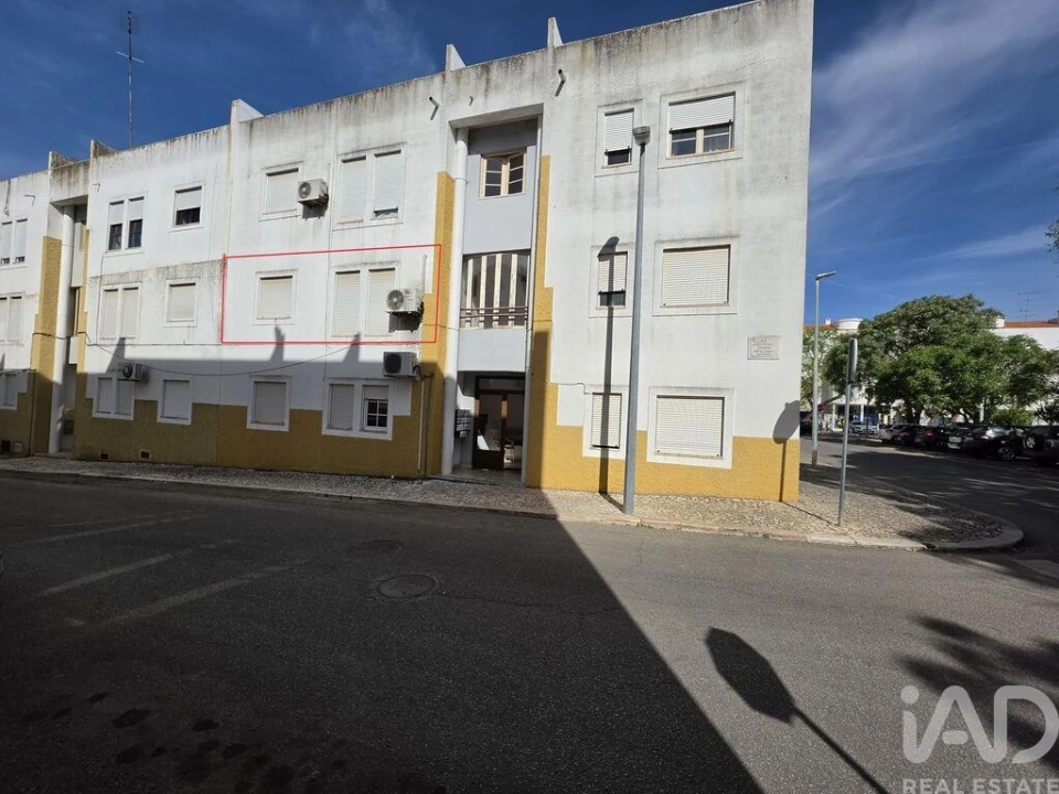 Apartamento T2 para Venda em São Bento do Cortiço e Santo Estêvão Foto 1