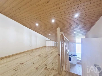 Moradia T1 para Arrendamento em Ventosa