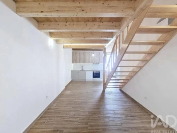 Moradia T1 para Arrendamento em Ventosa