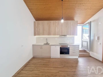 Moradia T1 para Arrendamento em Ventosa