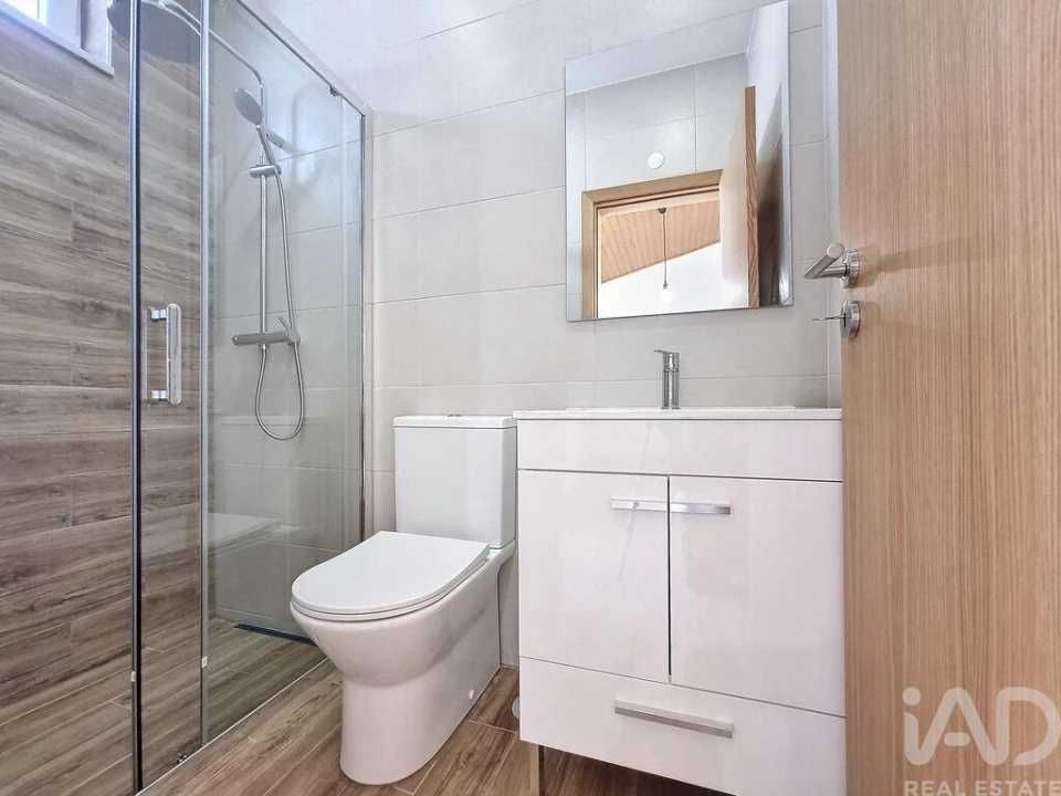 Moradia T1 para Arrendamento em Ventosa Foto 13