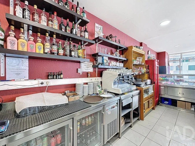 Loja para Venda em Caniço Foto 5