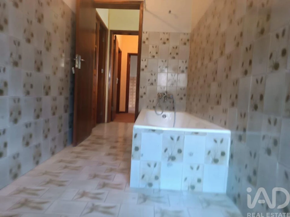 Moradia T6 para Venda em Remondes e Soutelo Foto 17