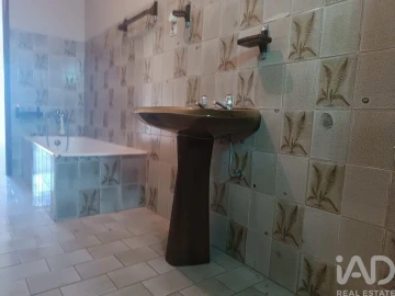 Moradia T6 para Venda em Remondes e Soutelo