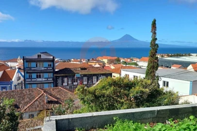 Moradia T2 para Venda em Velas (São Jorge)